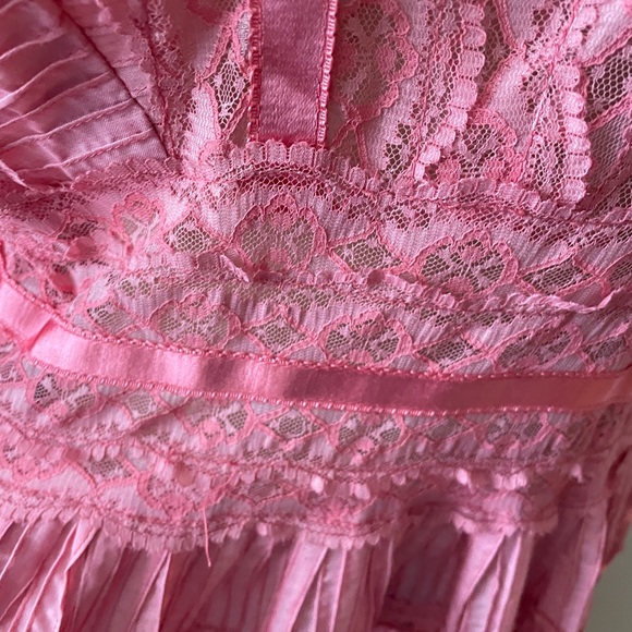 M/L Pink 1960s Mexican Wedding Dress - Picture 5 of 8